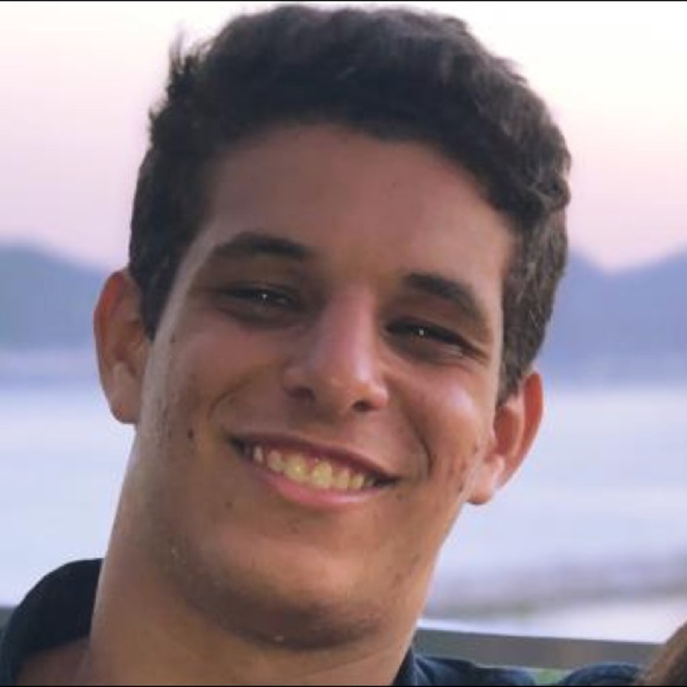 Meet your Posher, Lucas